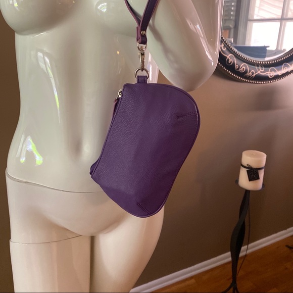 NWT NY&Co Purple Wristlet 💜 - Picture 3 of 10
